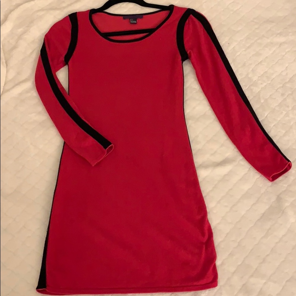 Pink dress with black stripe on both side